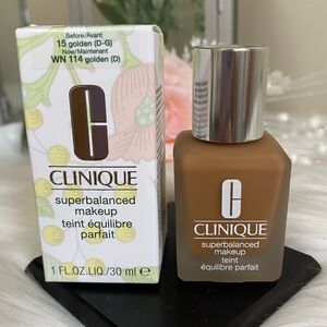 Clinique Superbalanced Makeup - WN 114 Golden (D) 1oz/30ml